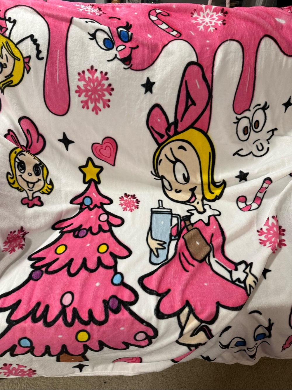 Cindy Lou Who Pink Christmas Blanket